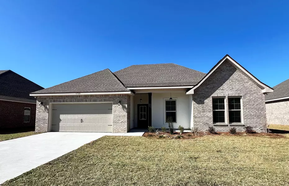 4708 Brigadier Way, Crestview, FL 32539