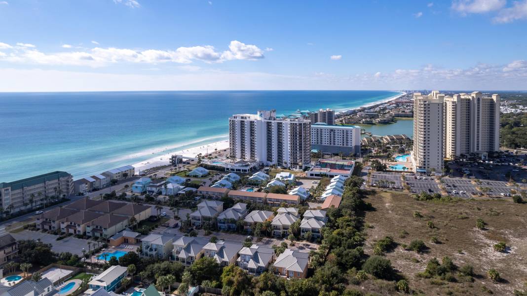 1096 Scenic Gulf Drive  #707, Miramar Beach, FL 32550