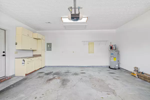 Crestview, FL 32536,2480 S Lakeview Drive