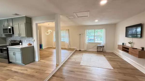 Fort Walton Beach, FL 32548,215 NE Buck Drive