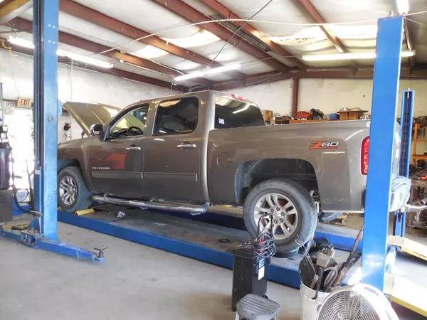 Defuniak Springs, FL 32433,354 W Us Highway 90