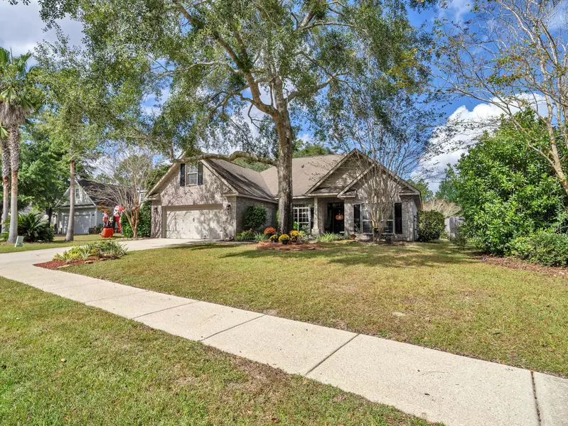 471 Symphony Way, Freeport, FL 32439