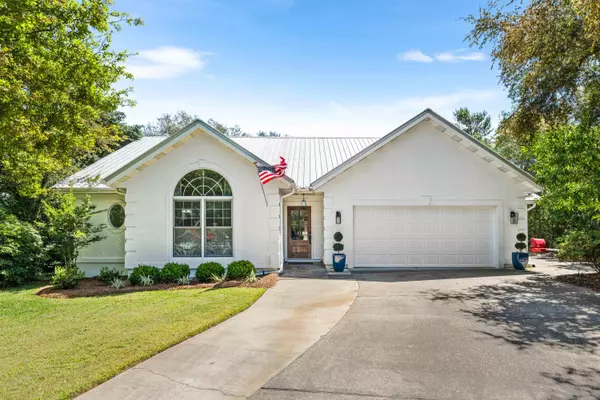 220 Seabreeze Circle, Inlet Beach, FL 32461