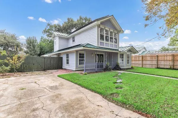 Destin, FL 32541,3796 Emm Lou Lane