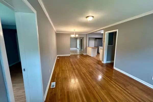 Crestview, FL 32536,297 Anderson Street