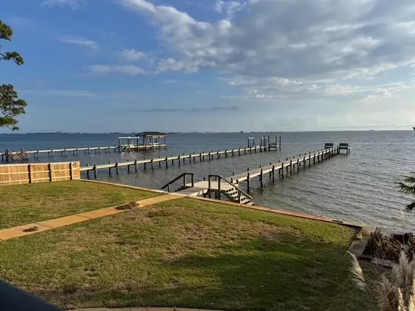 Navarre, FL 32566,9071 Orlando Avenue