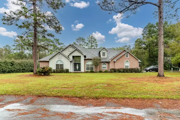 90 Navajo Trace,  Crestview,  FL 32536