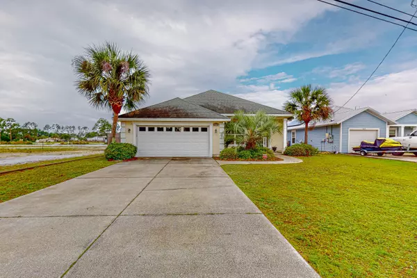 1602 Allison Avenue, Panama City Beach, FL 32407