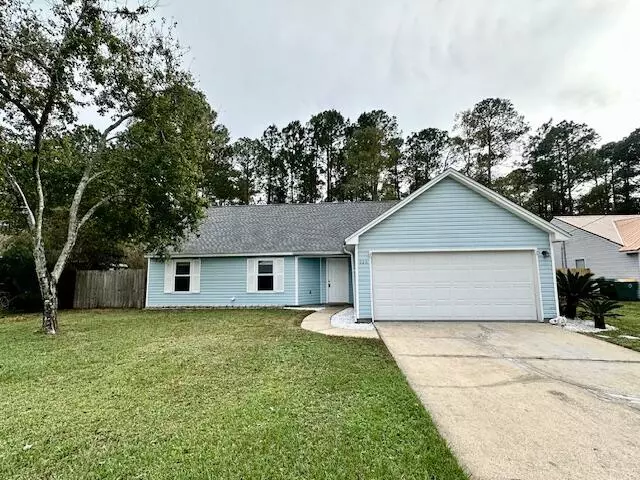 926 Meadow Lane, Fort Walton Beach, FL 32547