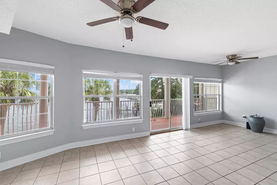 5 Laguna Street  #205, Fort Walton Beach, FL 32548