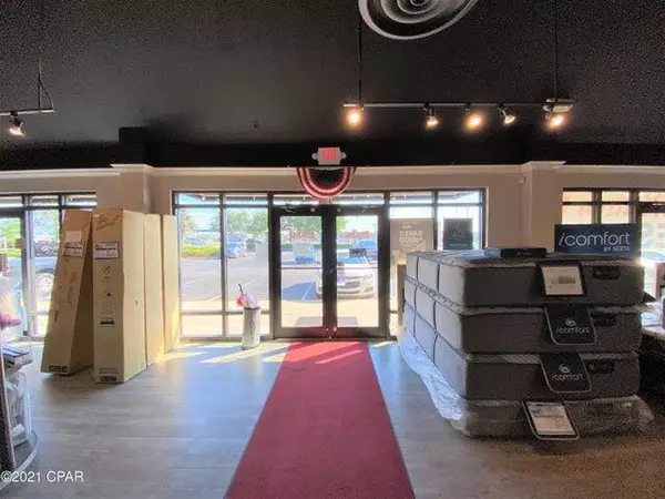 Panama City Beach, FL 32407,13800 Panama City Beach Pkwy #115