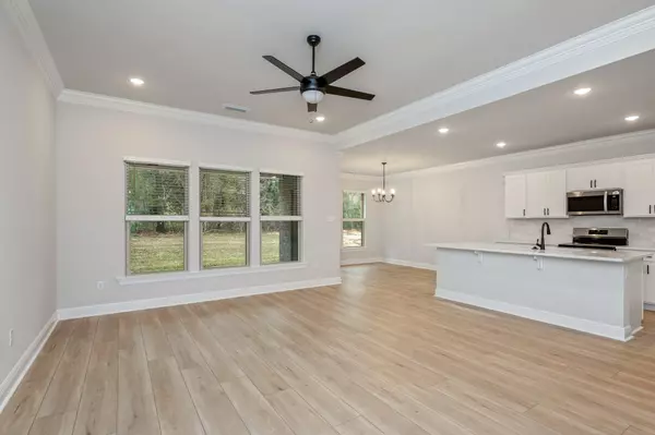 Crestview, FL 32536,2712 Louis Circle