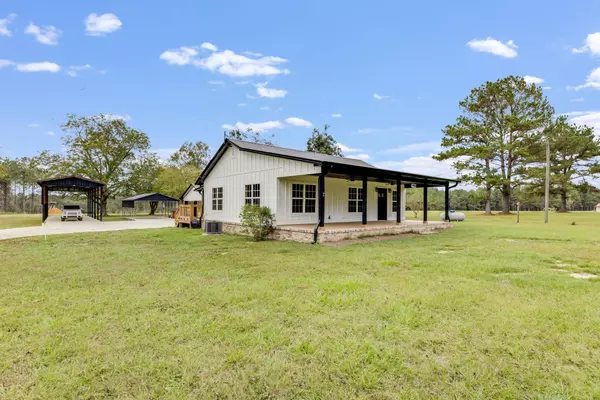 Laurel Hill, FL 32567,7958 Ludlam Road