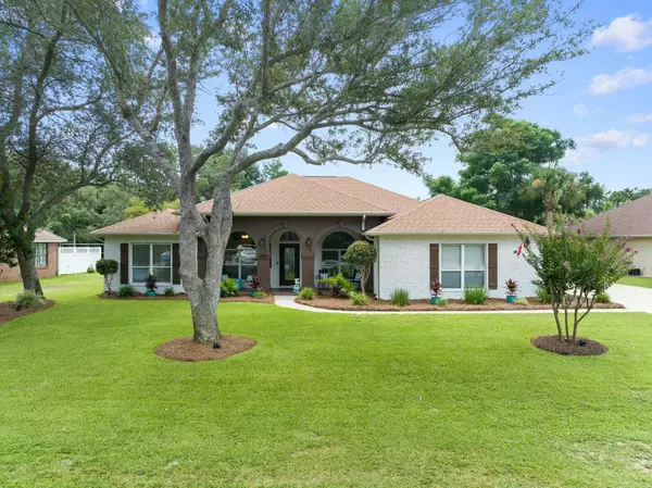 Navarre, FL 32566,7008 Turnberry Circle