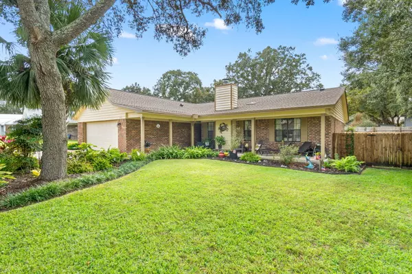 Gulf Breeze, FL 32563,2705 Sanibel Place