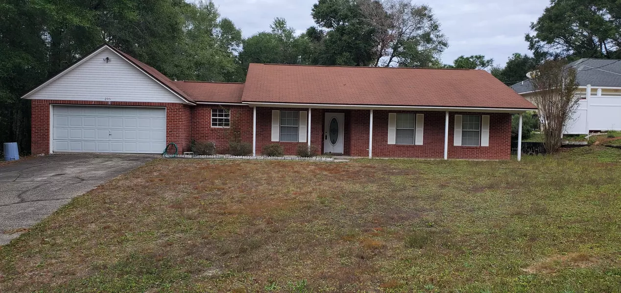 295 Ridge Lake Road, Crestview, FL 32536