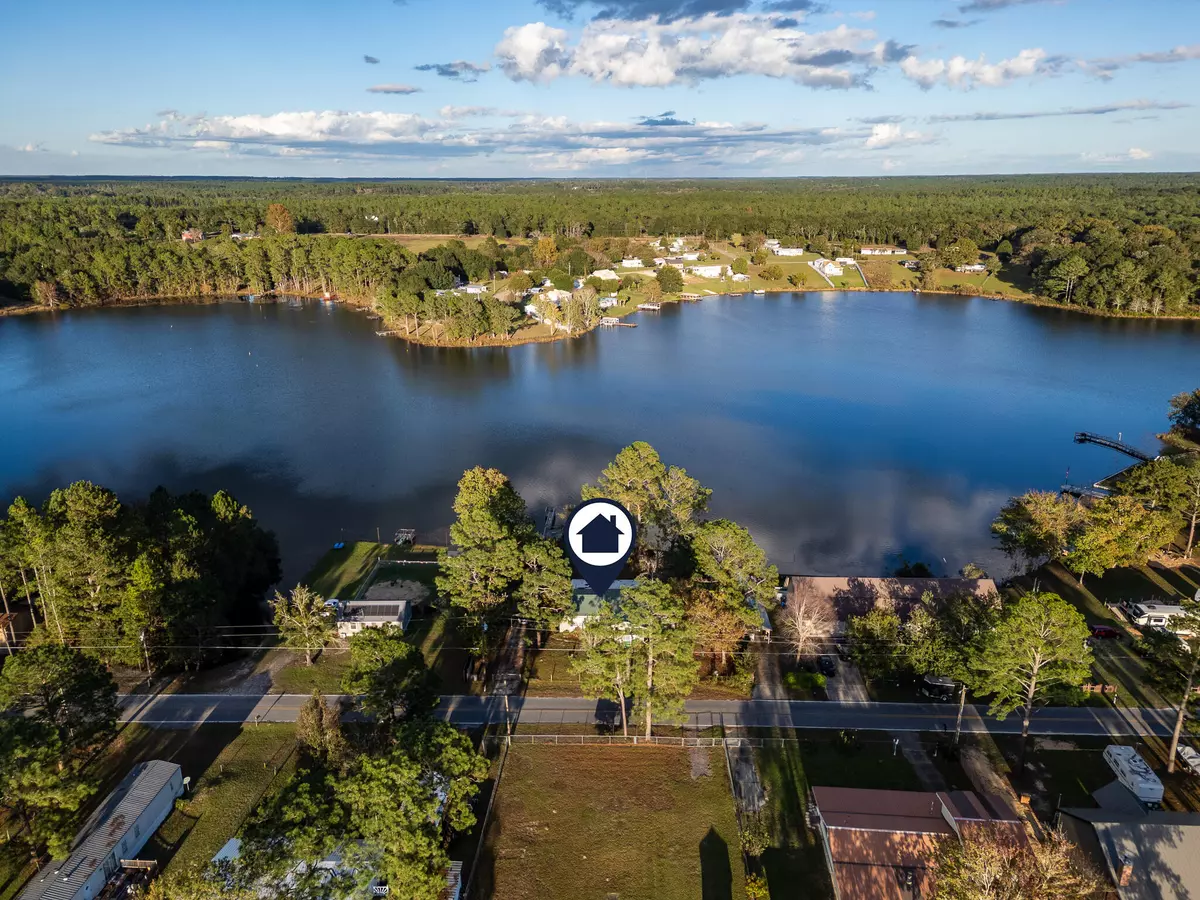 Defuniak Springs, FL 32433,757 Paradise Island Drive