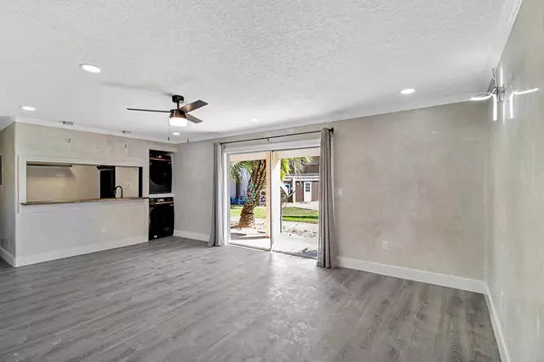 Fort Walton Beach, FL 32548,402 Marshall Court #UNIT 01