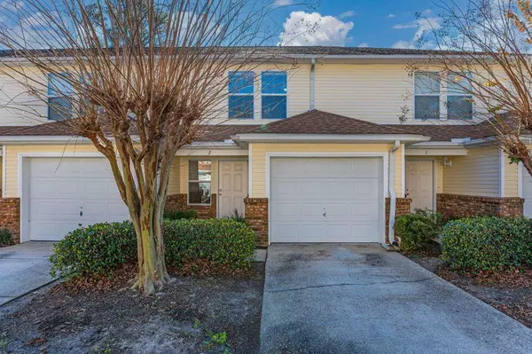 17 SE Shell Avenue #UNIT B2, Fort Walton Beach, FL 32548