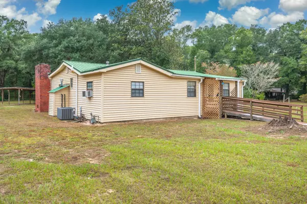 Crestview, FL 32539,477 John King Road