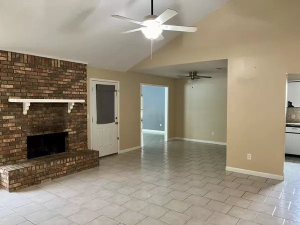 Fort Walton Beach, FL 32547,104 Newcastle Circle