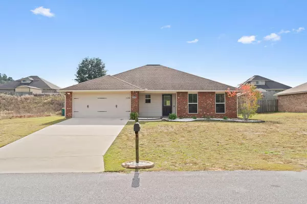 2290 Lewis Street, Crestview, FL 32536