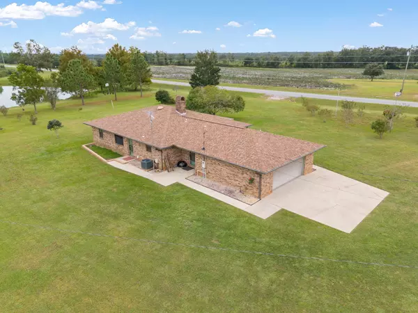 Pace, FL 32571,4074 Willard Norris Road