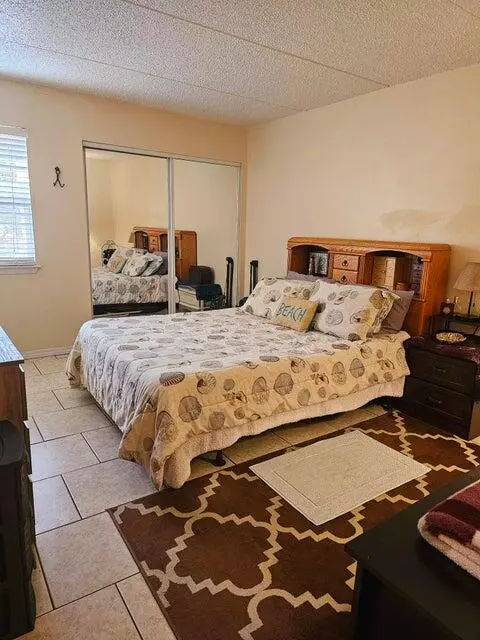 Mary Esther, FL 32569,209 W Miracle Strip Parkway  #APT C105