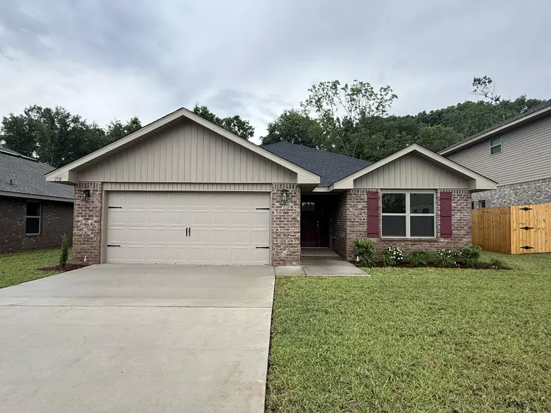 150 Ridgeway Circle, Crestview, FL 32536