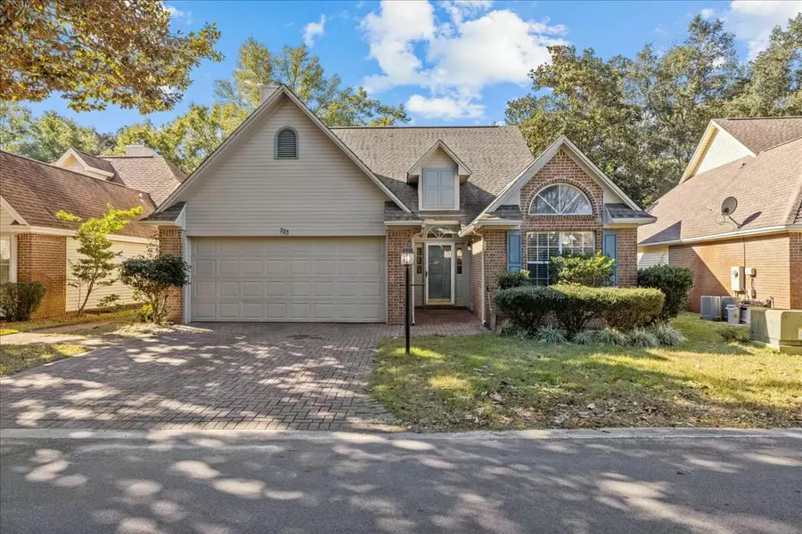 705 Putter Drive, Niceville, FL 32578