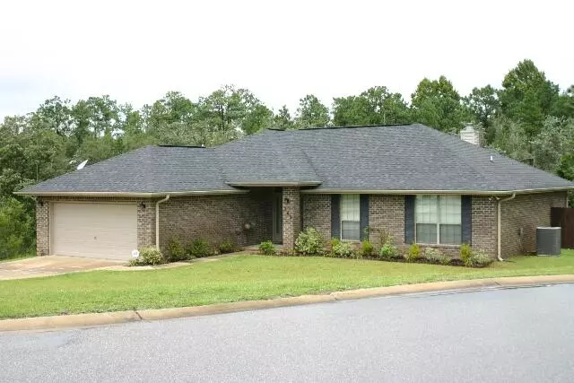 Crestview, FL 32539,302 Gauntlet Drive