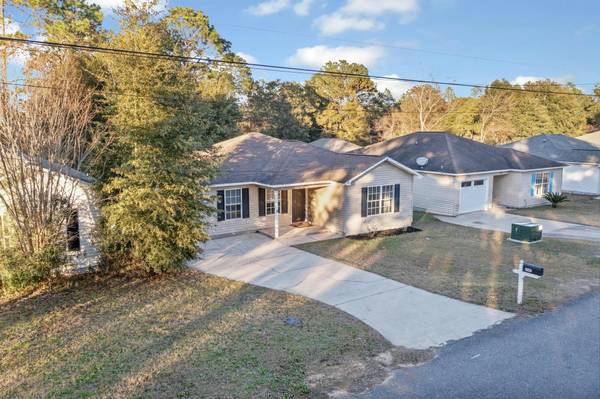 3147 Forrest Avenue, Crestview, FL 32539