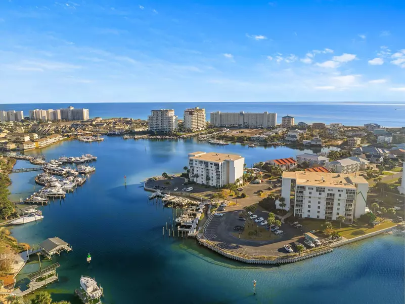 30 Moreno Point Road  #106C, Destin, FL 32541