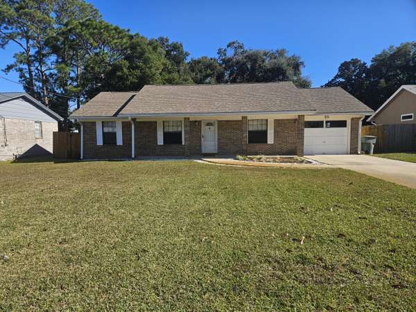 29 NW Deal Avenue, Fort Walton Beach, FL 32548