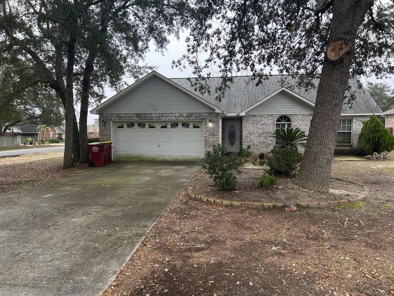 537 Risen Star Drive, Crestview, FL 32539