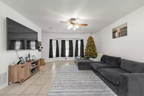 Crestview, FL 32539,400 Brown Place