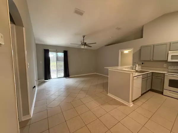 Crestview, FL 32536,131 Cabana Way