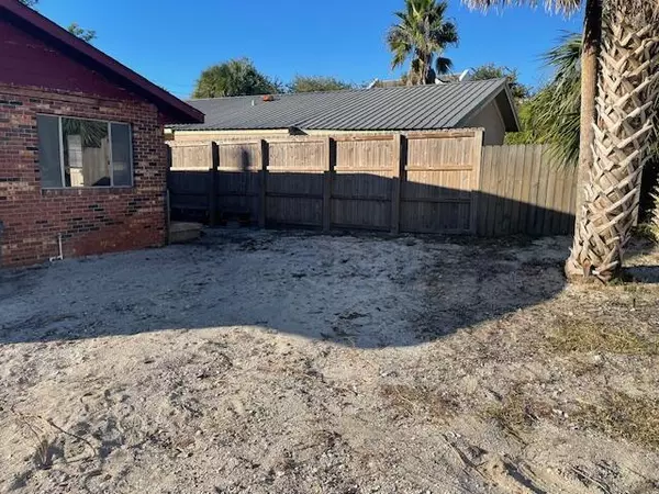 Santa Rosa Beach, FL 32459,233 Flounder Street