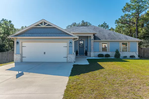 8321 Randall Drive, Navarre, FL 32566