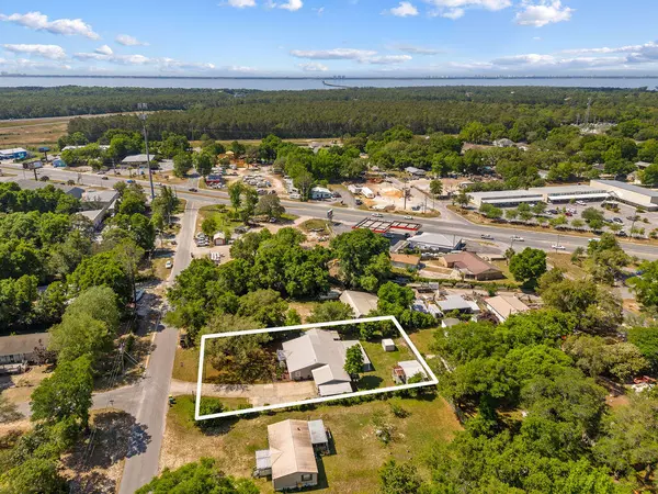 Niceville, FL 32578,1452 Live Oak Street