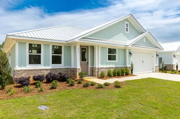 363 Bear Creek Boulevard, Freeport, FL 32439