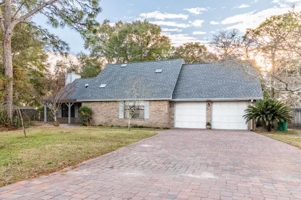 308 N Greenwood Cove, Niceville, FL 32578