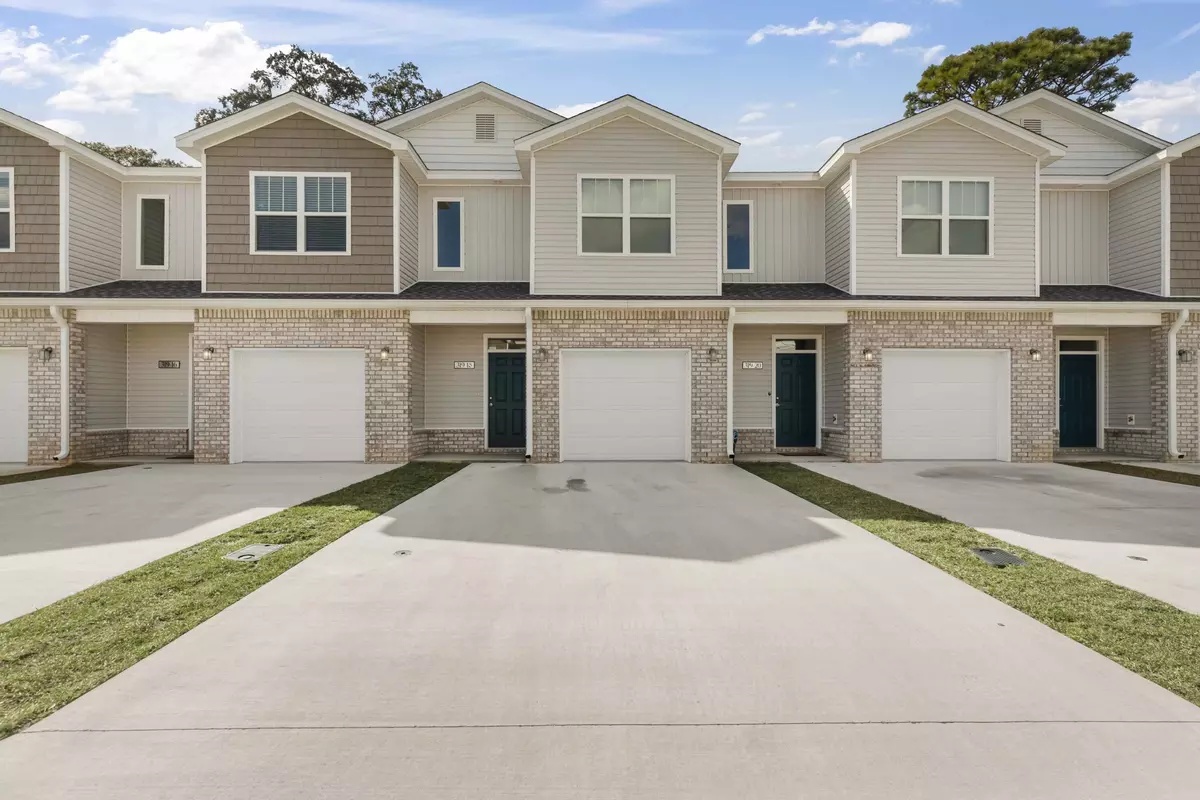 Fort Walton Beach, FL 32547,319 Carmel Drive  #18