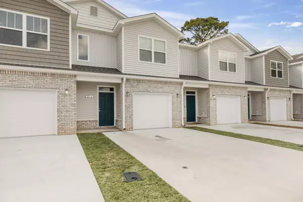 Fort Walton Beach, FL 32547,319 Carmel Drive  #18