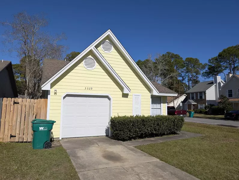 3029 Yorktown Circle Fort Walt Circle, Fort Walton Beach, FL 32547