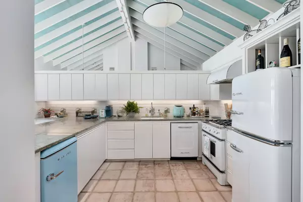Santa Rosa Beach, FL 32459,800 Blue Mountain Road