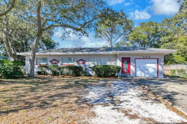 348 NE Gardner Drive, Fort Walton Beach, FL 32548