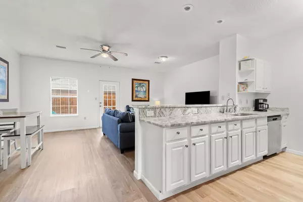 Fort Walton Beach, FL 32548,211 SE Third Street #I