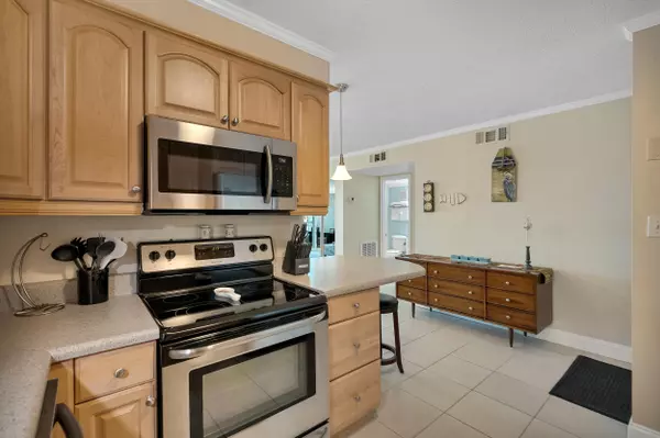 Destin, FL 32541,30 Moreno Point Drive  #303A