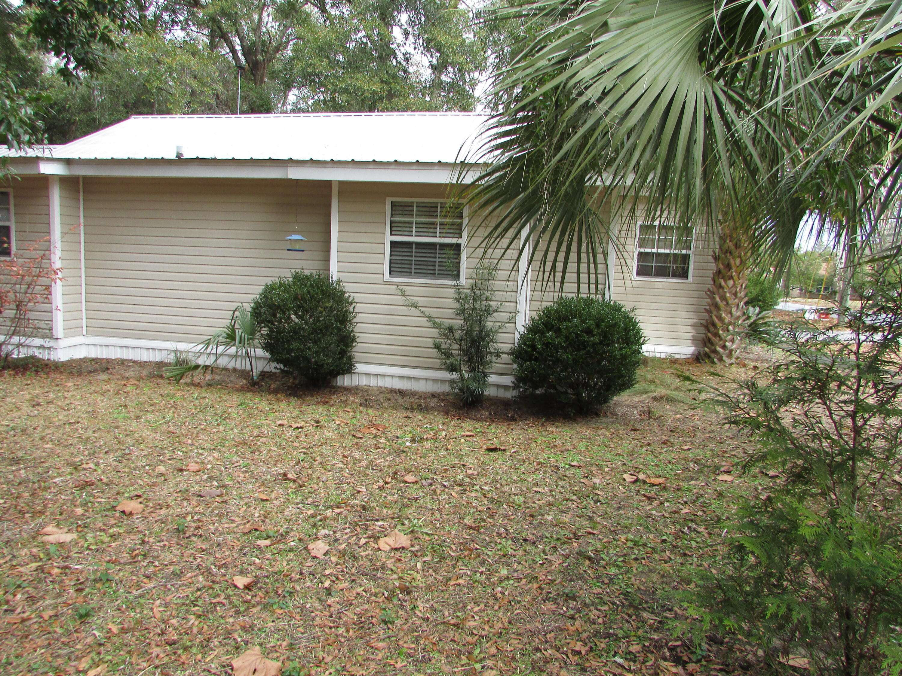Defuniak Springs, FL 32433,101 N 10th Street